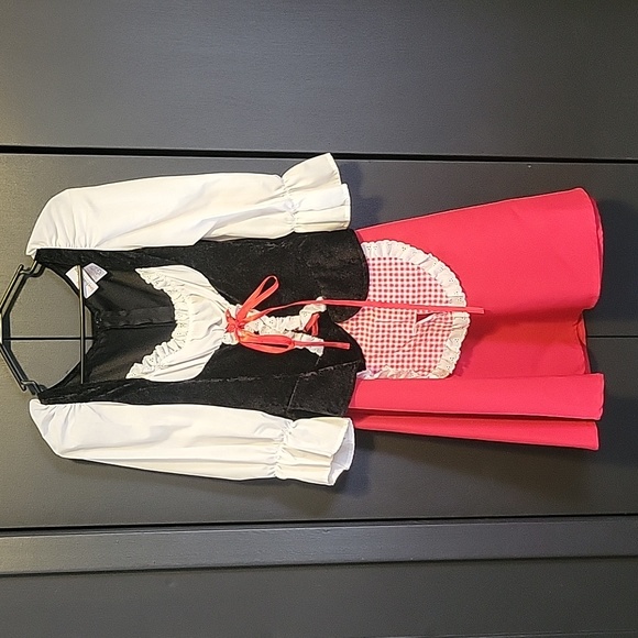 Red Riding Hood Costume - Picture 2 of 9